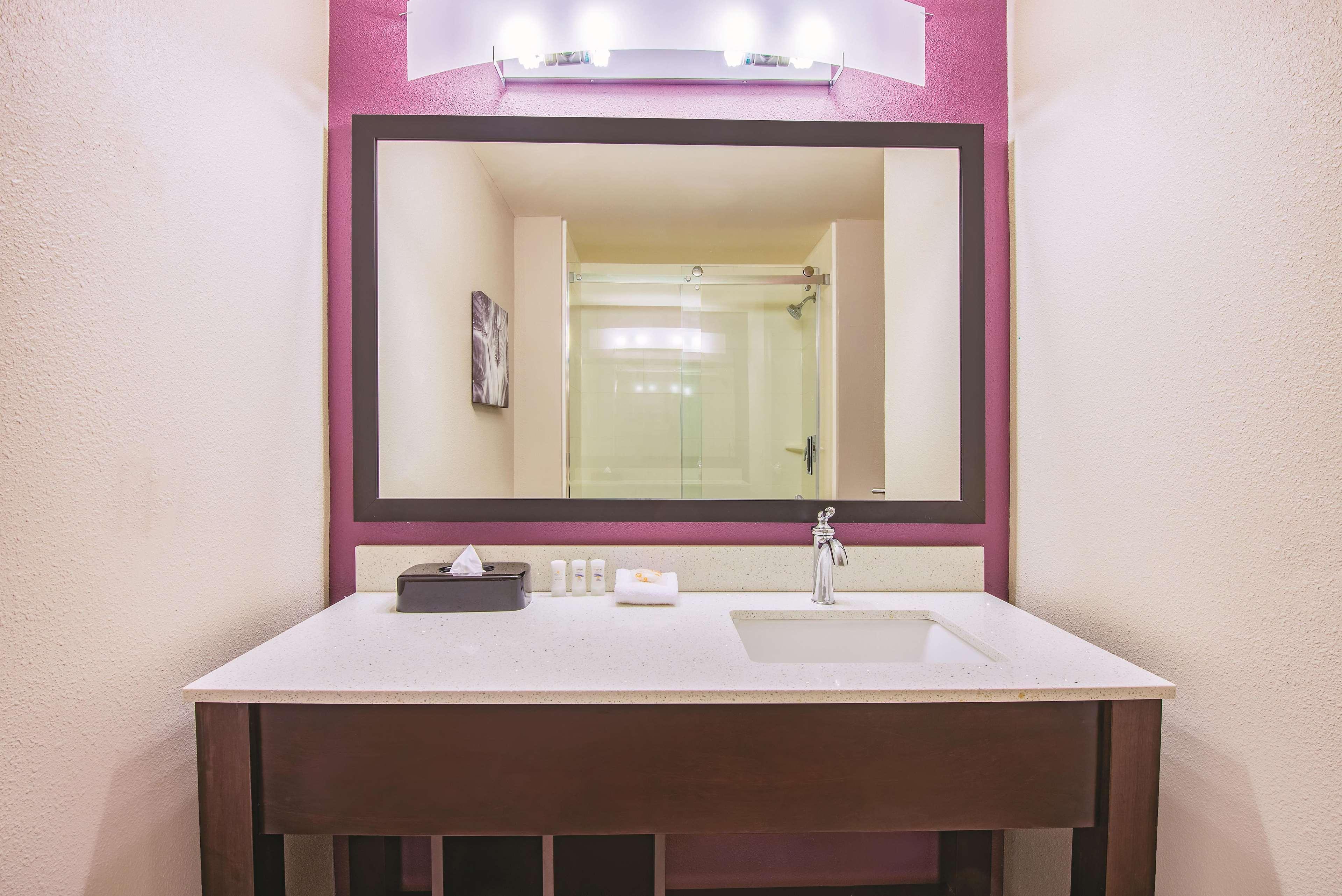 La Quinta By Wyndham York Hotel Ngoại thất bức ảnh