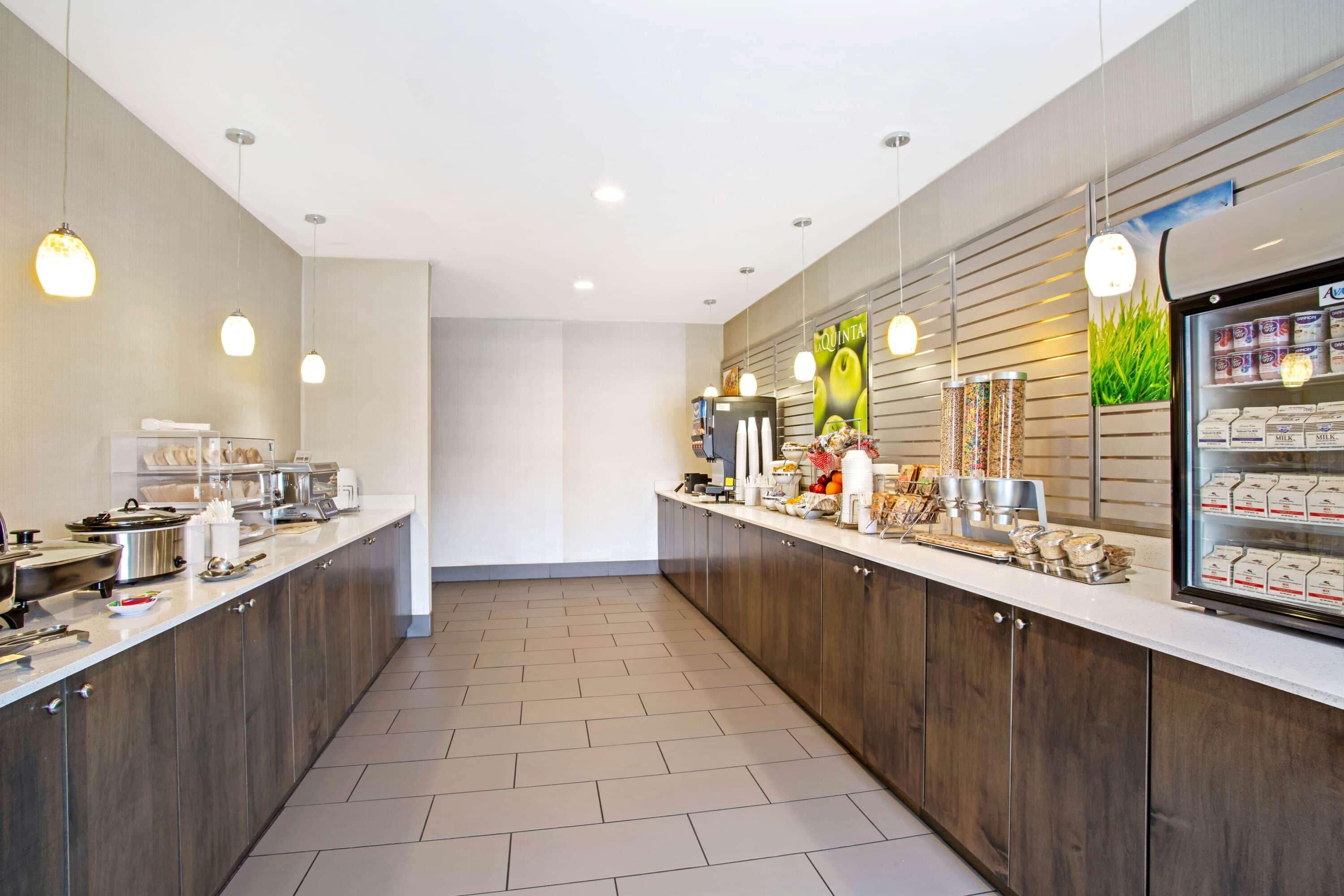 La Quinta By Wyndham York Hotel Ngoại thất bức ảnh