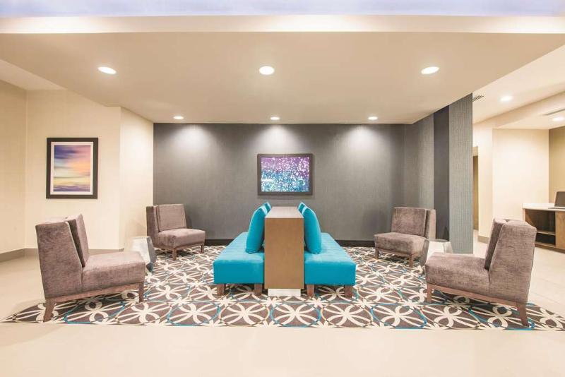 La Quinta By Wyndham York Hotel Ngoại thất bức ảnh