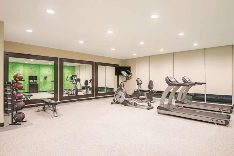 La Quinta By Wyndham York Hotel Ngoại thất bức ảnh